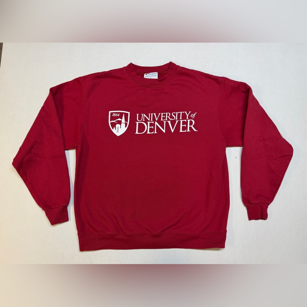 Vintage University of Denver Men’s Large Scarlet Red Crewneck Sweater